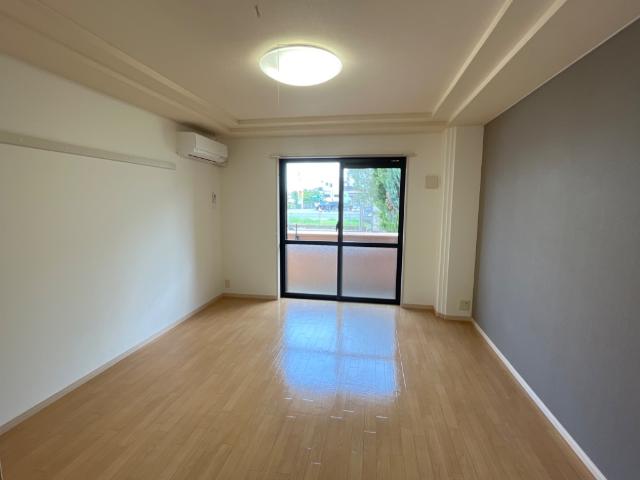 グレイスヴィラ 洋室