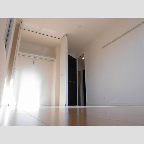 センターハウス　B棟103号室 洋室6.5帖