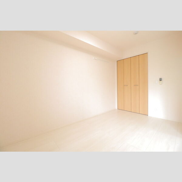 ロイジェントパークス レイクタウン Ⅱ　A 洋室