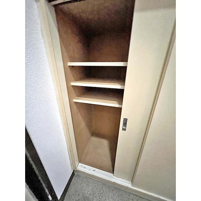 サンハイム清水 玄関収納