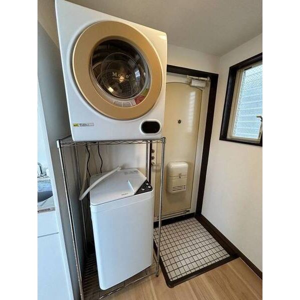 ピュアハウス藤棚三番館0206号室 玄関