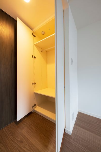 リビオメゾン戸越銀座203号室 収納