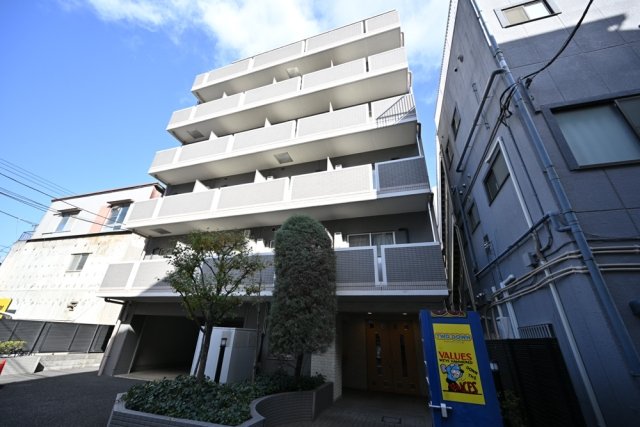 エスコート西荻窪の外観画像