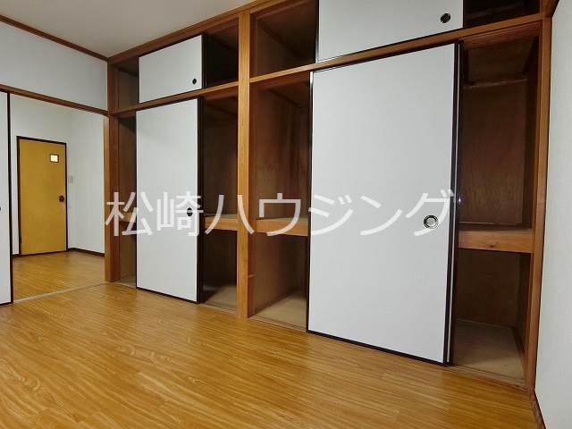 サンハイツ 収納