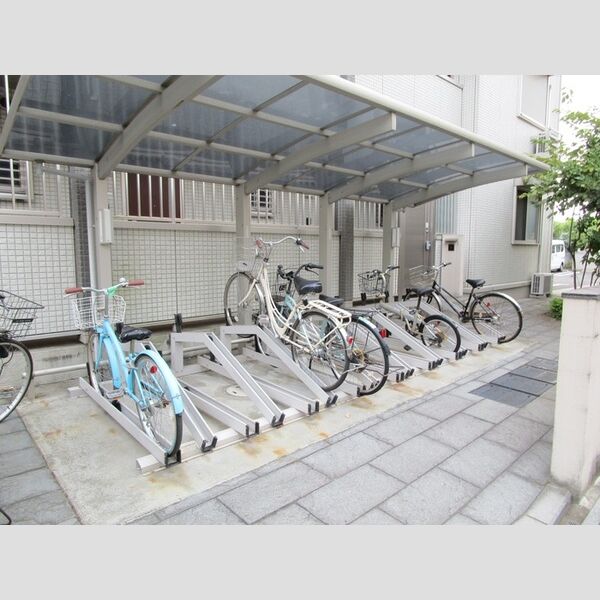 南桜207号室 駐輪場