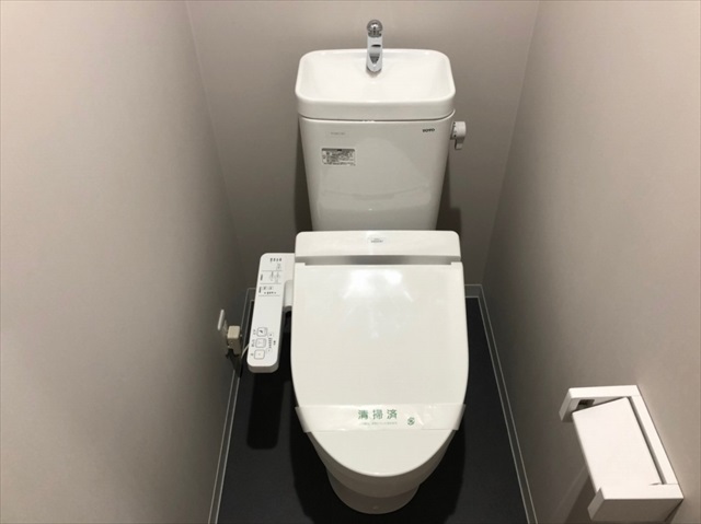 リバーサイド南浦和2階 トイレ