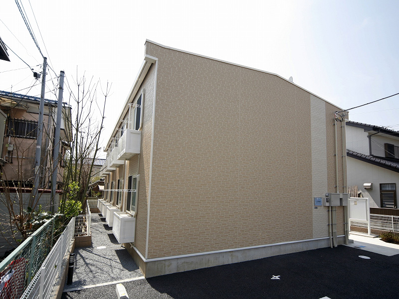 レオパレスハヅキ木更津の外観画像