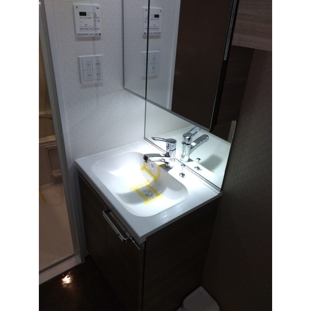 ロアール元住吉1階 内観