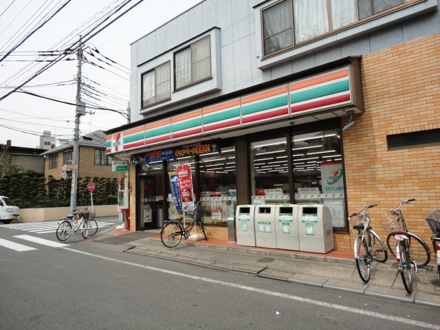 フランシール セブンイレブン蕨塚越5丁目店まで711ｍ