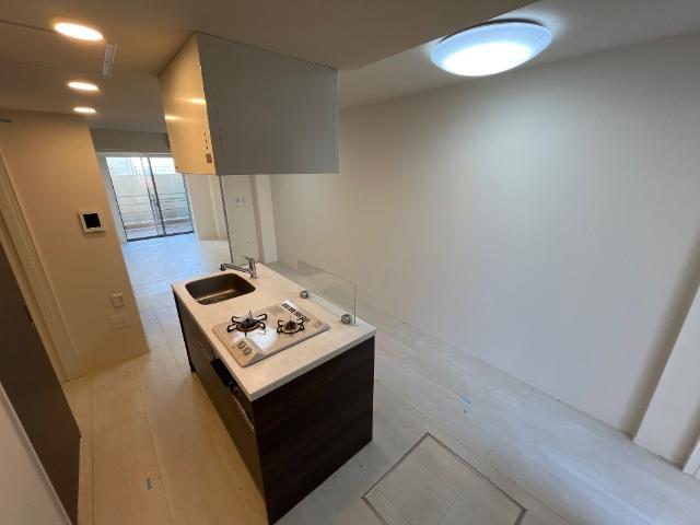 サンセット　ヒルズ（Sunset Hills） リビング