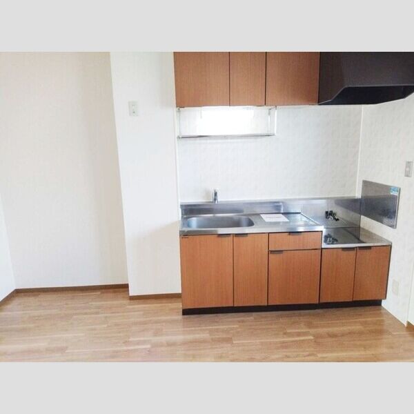 リヴェールキャッスル　C ダイニングキッチン