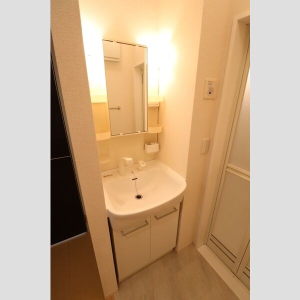 グランドソレイユBaba111号室 洗髪洗面化粧台