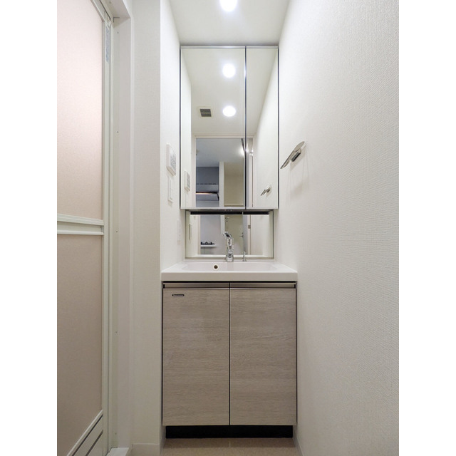 オーパスホームズ川口0406号室 同建物別部屋の参考画像