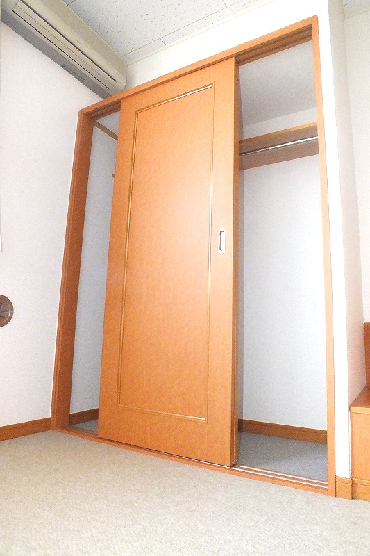 レオパレスザーリア 内観