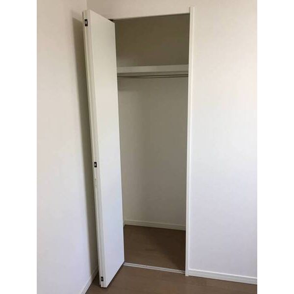 Precious　Earth　稲毛区稲毛0103号室 収納