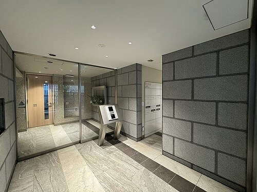 ライオンズ千代田岩本町ミレスーＫＤＡ5階 オートロック　※2024年4月撮影