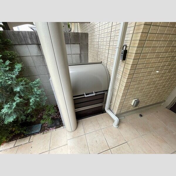 クレール ゴミ集積場