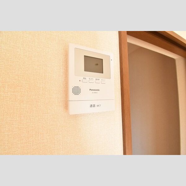 クレスト・マンション モニターホン