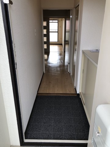 グリーンヒルズ石坂 玄関