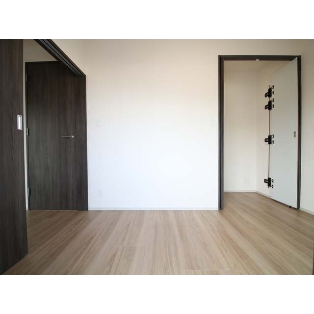 プレール・ドゥーク亀戸Ⅵ404号室 洋室約4.6帖