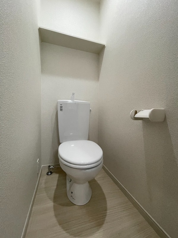season House1階 トイレ