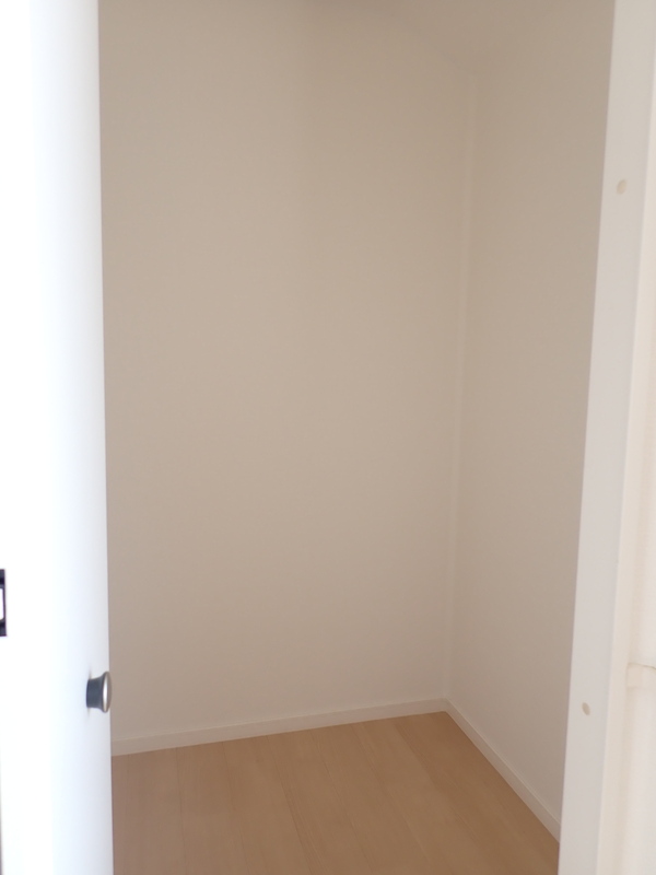 コンフォートブルーニＳ 収納