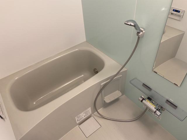 Jour de floraison H（ジュール　ド　フロレゾン　Ｈ）206号室 バス