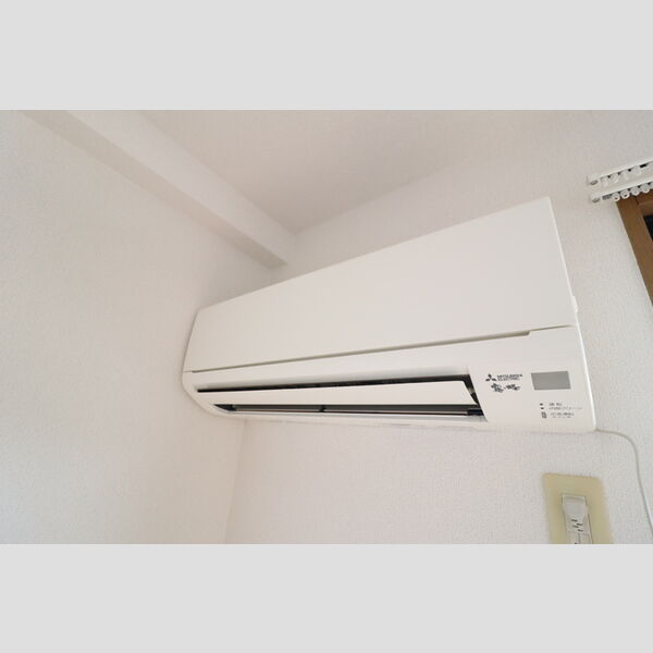 アーバンコート201号室 エアコン