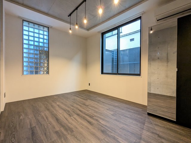 アレーロ高円寺104号室 リビング