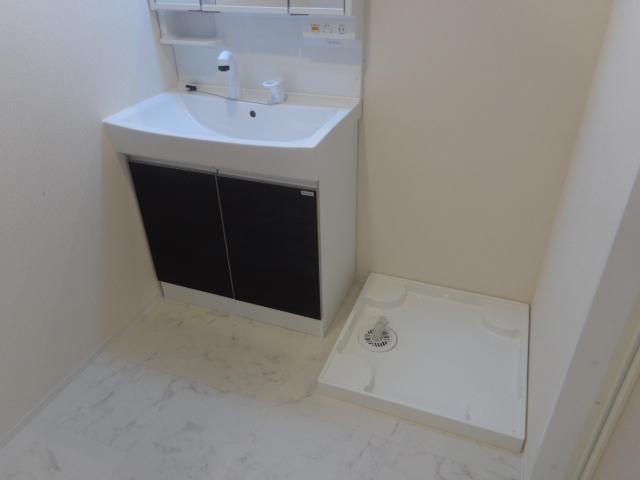 リヴェール（Ｌｉｖｅｒ） 洗髪洗面化粧台