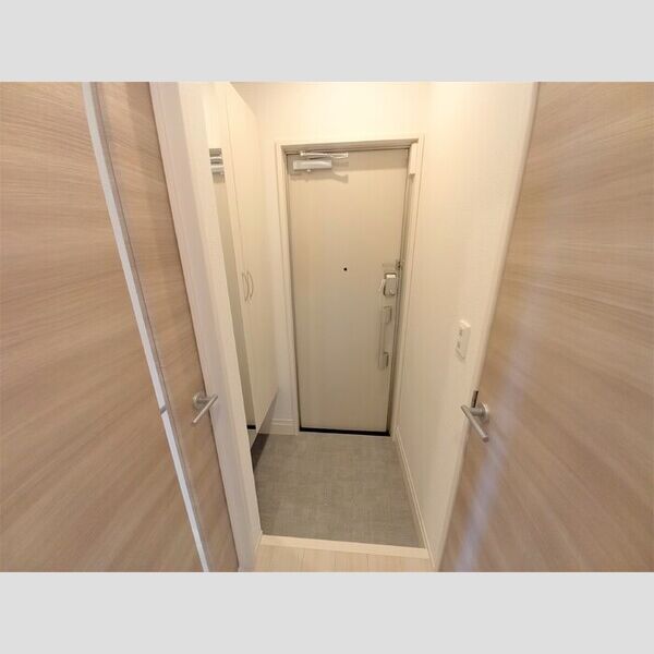 愛宕ビューハイツ　2101号室 玄関