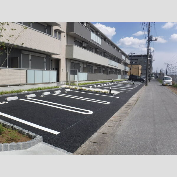 エヴァーラスティング千葉 駐車場