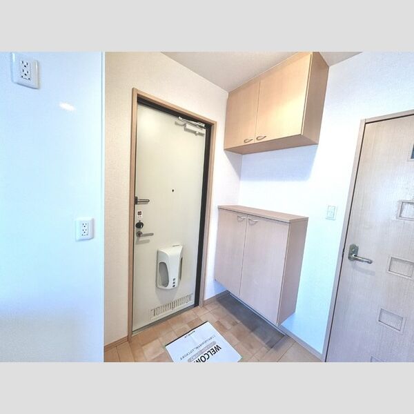 K・Sリバレッジ 玄関