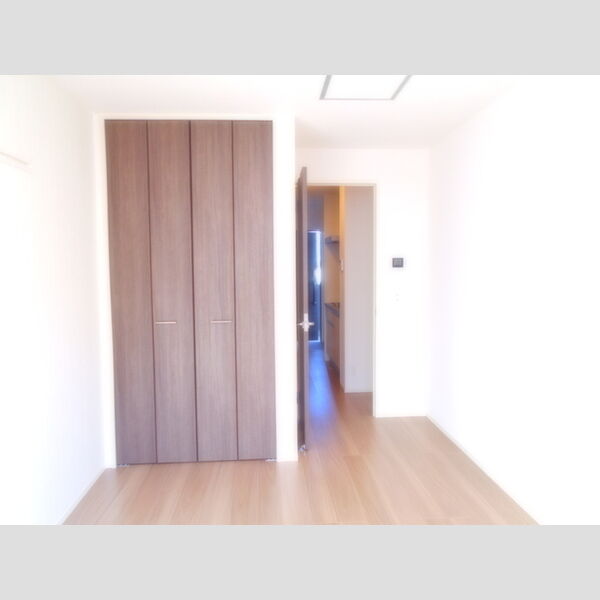 東松山エテルネル302号室 洋室