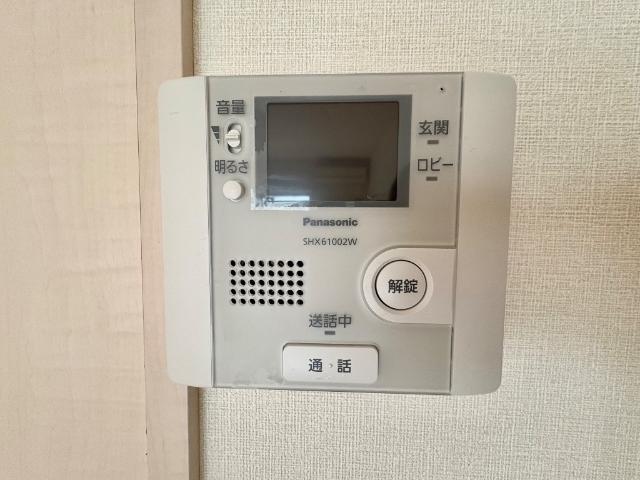 ワイズ　パラシオン00101号室 カメラ付きインターフォン