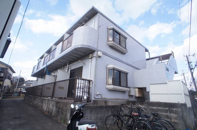 ビラ高品 日当りのいい物件です♪ 現地待合せで内見できます！！同タイプのお部屋となります。