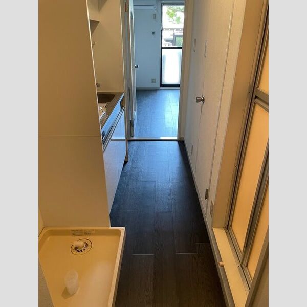セジュール町田106号室 玄関