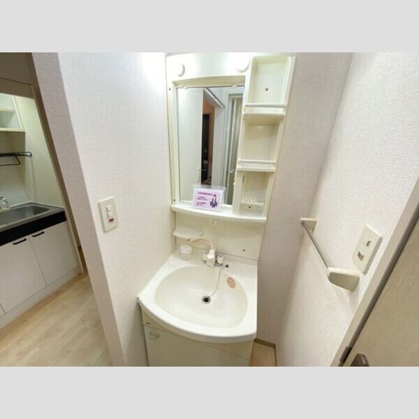 カサグランデ101号室 洗髪洗面化粧台