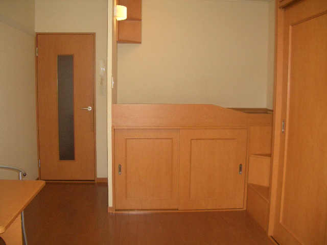 レオパレスサングリーン リビング