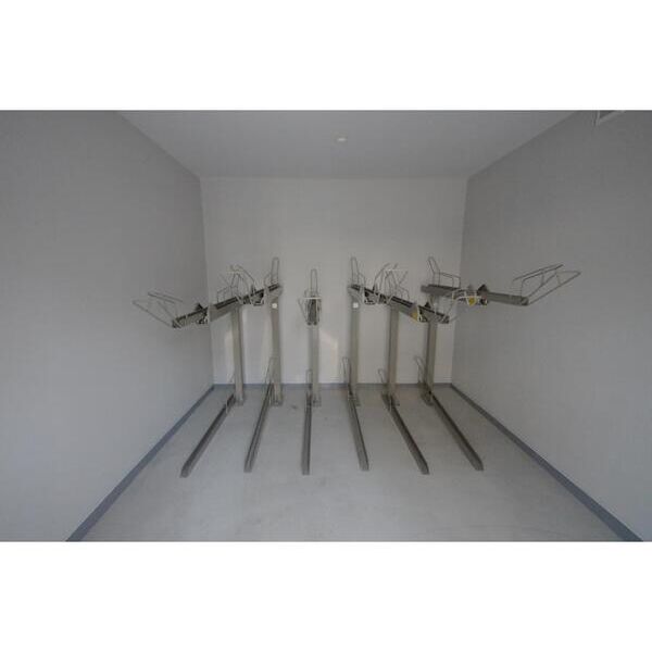 Patria202号室 駐車場