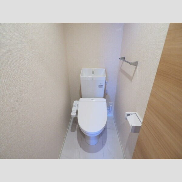 Sky Court201号室 温水洗浄暖房便座