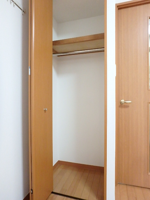 グランド・ガーラ西新宿East 収納があります