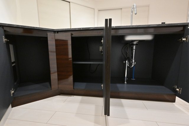 Apartment小石川後楽園3階 キッチン収納