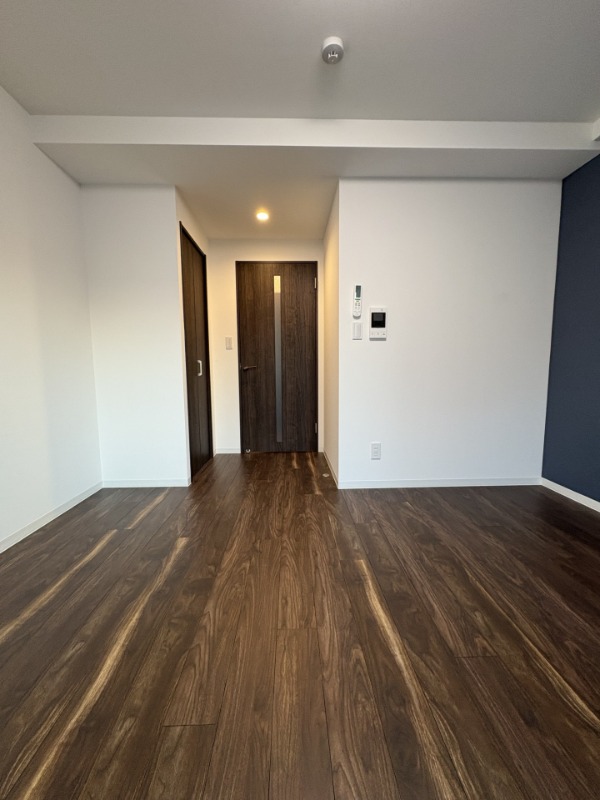 ＬＯＣ’Ｓ　ＭＵＳＡＳＨＩＮＡＫＡＨＡＲＡ3階 リビング