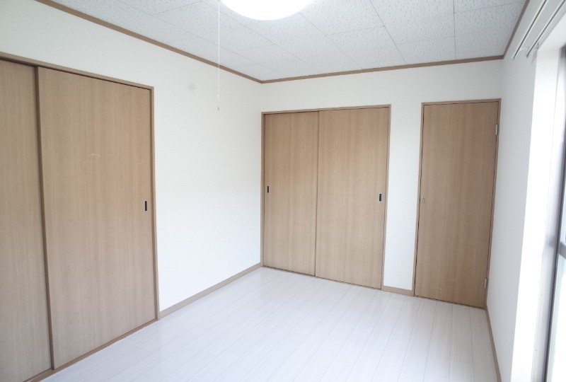 メゾンロイヤル2階 部屋その他