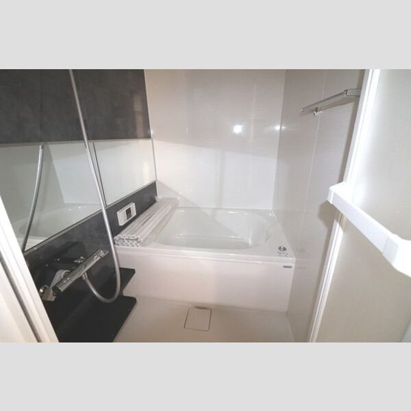 エスポワール 浴室　追い焚き給湯付