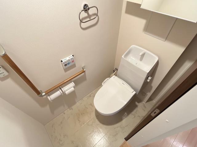 パーシモン00201号室 トイレ