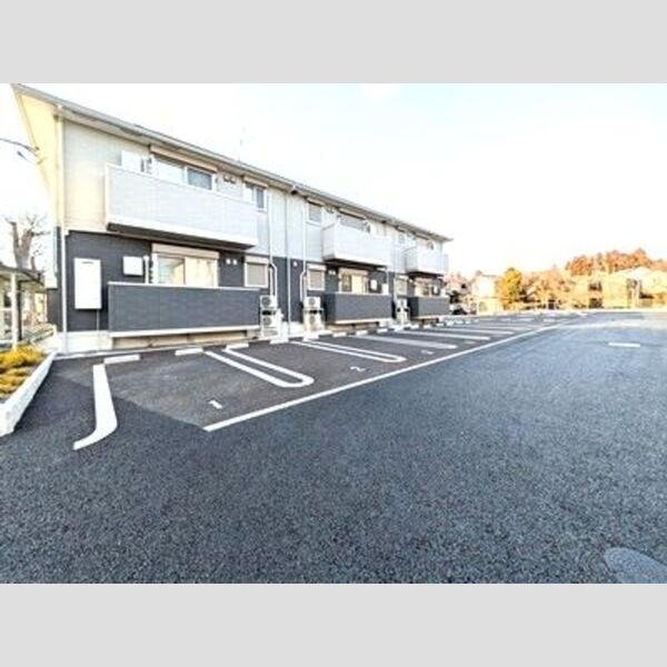 フォレストウッド　A棟103号室 駐車場