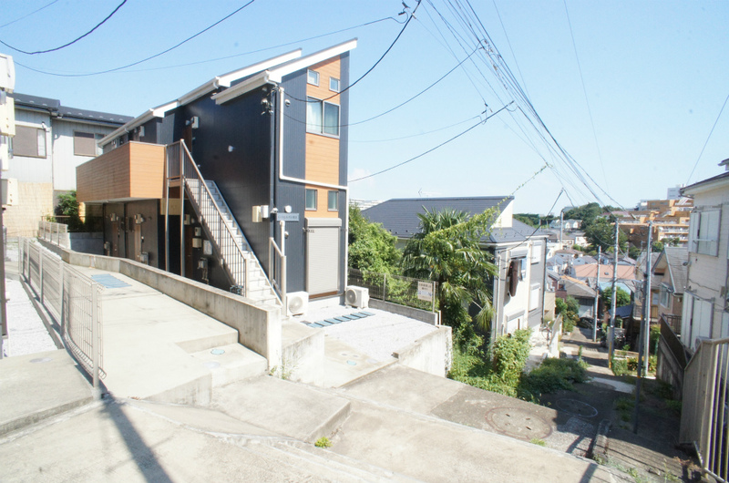 G・Aヒルズ白楽Ⅱ2階 エントランス