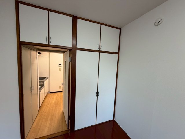 ハセベ椿森コーポ106号室 収納